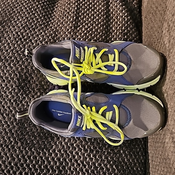 Nike In-Season Trainer TR2 Gray/Blue/neon yellow #525737-005 Size 6.5 Women’s - Picture 2 of 9